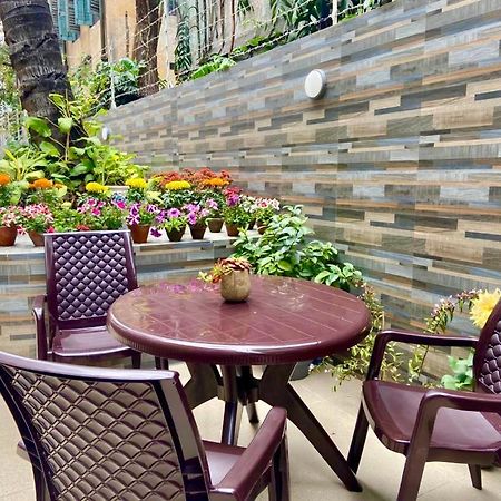 Regent Vatika Hotel Kolkata Luaran gambar
